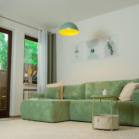 Einzigartiges Scandi Apartment - Innenstadt Mit Parkplatz, Balkon & Wlan - Perfekt Fuer Radfahrer Riedlingen Eksteriør bilde
