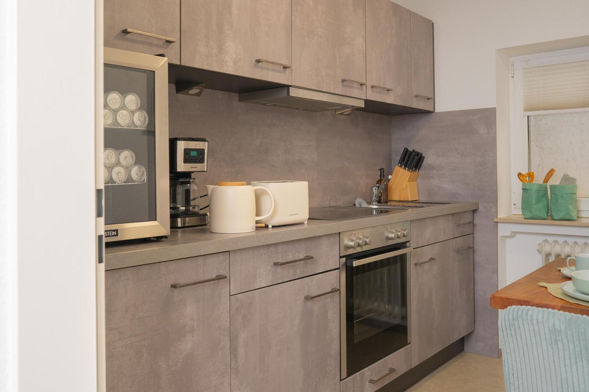 Einzigartiges Scandi Apartment - Innenstadt Mit Parkplatz, Balkon & Wlan - Perfekt Fuer Radfahrer Riedlingen Eksteriør bilde